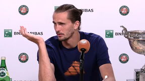 Saša Zverev daje intervju na Rolan Garosu