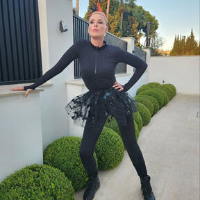Brigit Nilsen danas  (3).jpg