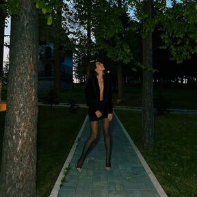 into the woods🫣📷 @sofia_batalovaa 📍 @titova_vila_zlatibor (1).jpg