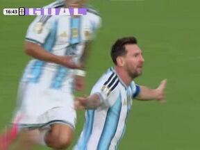 Lionel Mesi slavi pogodak na meču Argentina - Alžir.