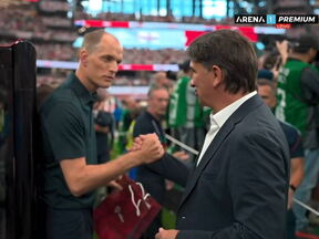 Zlatko Dalić doneo Tomasu Tuhelu kesu s poklonom.