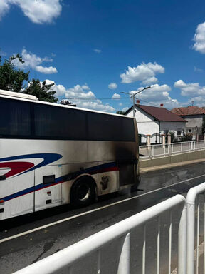 izgoreo autobus kod Inđije (3).jpg