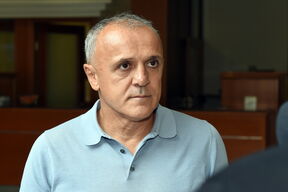 Ljubinko Drulović u plavoj majici.