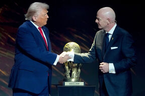 Donald Tramp i Đani Infantino