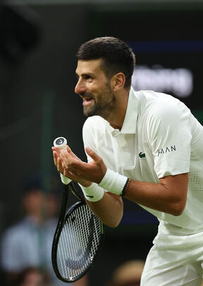 Novak Đoković - Jibing Vu 10.jpg