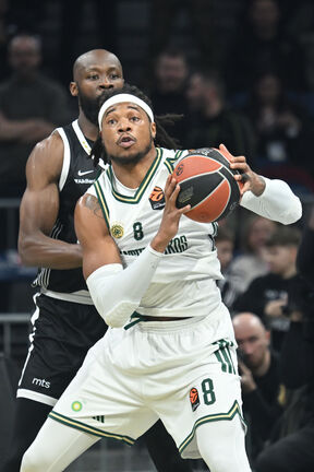 Richaun Holmes (3).JPG