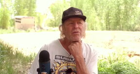 Grant Džonson.png
