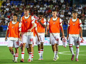 Mladi fudbaleri Crvene zvezde, Matej Gaštarov sa brojem 60.