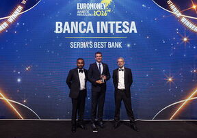 Foto - Banca Intesa osvojila Euromoney nagradu za najbolju banku u Srbiji u 2026 copy.jpg