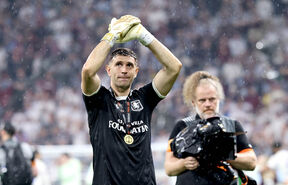 emilijano martinez (2).jpg