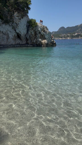 Rovinia beach (5).jpg