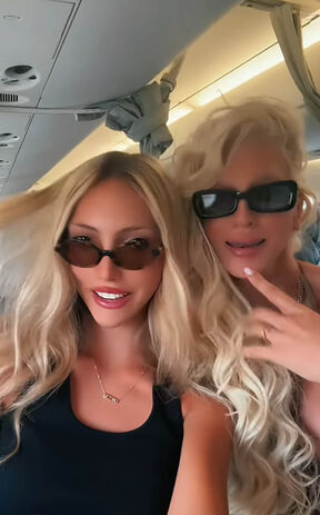Jelena Karleuša Atina (3).jpg