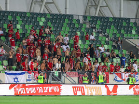 Crvena zvezda - Hapoel Berševa (4).jpg