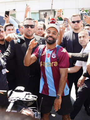 Mohamed Salah na aerodromu u Istanbulu