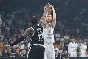 Davis Bertans