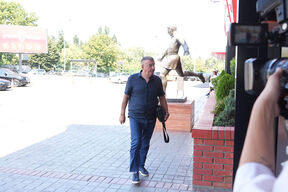 Vanredni sastanak u Crvenoj zvezdi (2).jpg