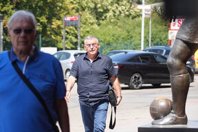 Vanredni sastanak u Crvenoj zvezdi (3).jpg