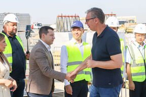 Vučić i Mali obišli gradilište EKSPO (3).jpg