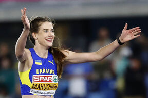Jaroslava Mahučik slavi pobedu na Evropskom prvenstvu