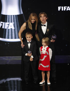 Ema Modrić sa porodicom