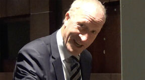 Steve Ogrizovic4.jpg