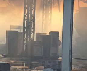 Požar u magacinu kurirske sluzbe u Novom Sadu (10).jpg