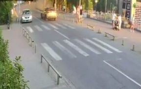 Auto pokosio majku sa decom u Kraljevu (3).jpg