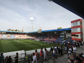Stadion Viktorije u Plzenju (3).jpg