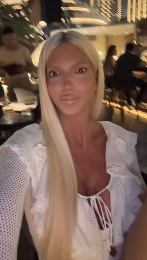 Jelena Karleuša (2).jpg