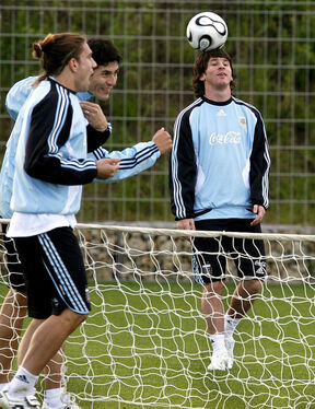 Lionel Messi 2006 (4).jpg