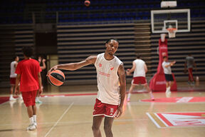 Ibon Navaro trening Crvene zvezde (4).jpg