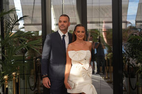 Aleksandra i Filip na proslavi prvog Arijinog rođendana