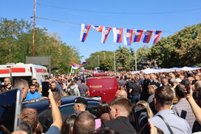 Kombi sa telom Ratka Mladića (6).jpg