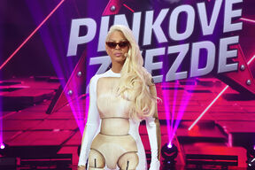 Jelena Karleuša Pinkove zvezde (2).jpg