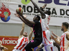 Adam Mokoka protiv Crvene zvezde
