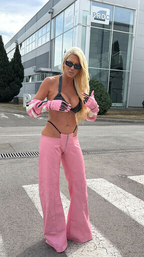Jelena Karleuša (2).jpg