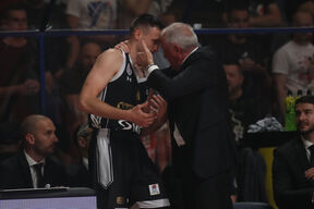 Željko Obradović i Aleksa Avramović na utakmici u Pioniru