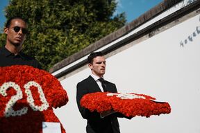 Endi Robertson i Virdžil van Dajk se opraštaju od Dioga Žote