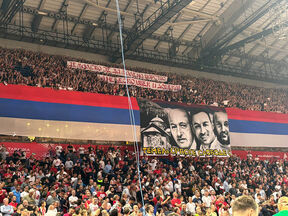 Delije transparent i Oj Kosovo 4.jpg