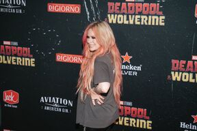 Avril Lavinj