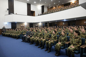 Ministar Gašić, kadeti (3).jpg