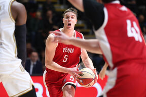Luka Ašćerić Beč