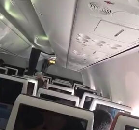 Kopilot napao nožem pilota i pokušao da sruši avion Flajdubaija na letu za Izrael, prinudno sletanje u Saudijskoj Arabiji (1).jpg