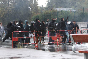 francuska protest učenici škole (1).jpg