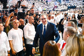 Aleksandar Vučić Ujedinjena Srbija 1.jpg