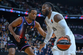 Pariz - Asvel (1).jpg