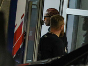 ASAP rocky u pratnji tri kombija stigao u arenu (1).jpg