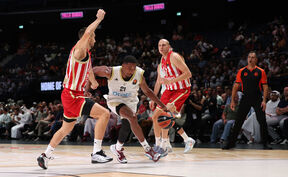 Crvena Zvezda - Dubai (1).jpg