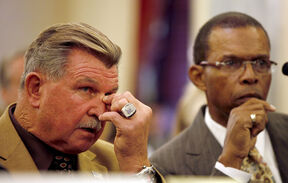 Mike Ditka (3).jpg