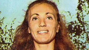 Vera Nikolić pozira